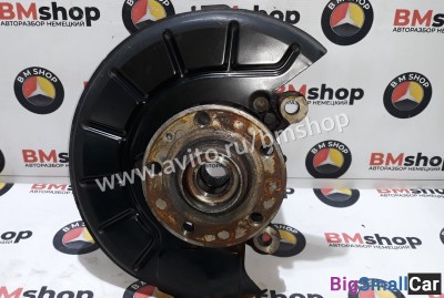 Поворотный кулак передний правый Volkswagen Golf