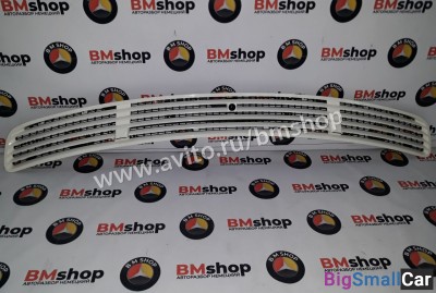 Решетка капота Mercedes W203 из Японии