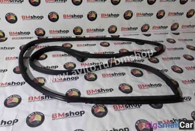 Уплотнитель двери Mercedes w203 купе