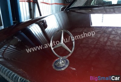 Значок эмблема на капот Мерседес
