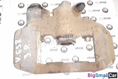 Суппорт задний правый mercedes Vito w638