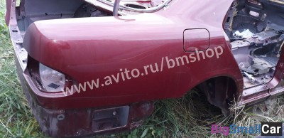 Крыло заднее правое Мерседес W210 из Японии