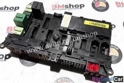 Блок реле предохранителей Range Rover L322