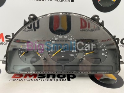 Панель приборов Mercedes ML270 W163 612.963 А1635402047