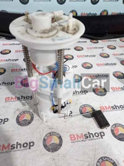 Насос топливный BMW X5E70 2007 E70 N62N 16117195464