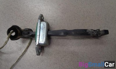 Ограничитель двери задней правой от Kia Soul 2008-2014 - купить Твердилово