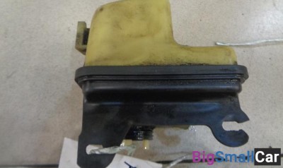 Бачок гидроусилителя от Audi 80 B3 1986-1991
