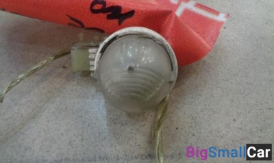 Фонарь подсветки номера от Suzuki Grand Vitara 2005-2015