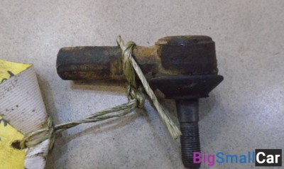 Наконечник рулевой левый от Toyota Camry V30, XV10 1990-1994