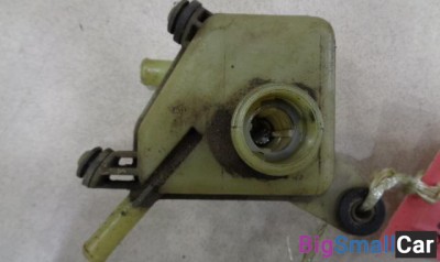 Бачок гидроусилителя от Mazda Demio DY 2003-2007
