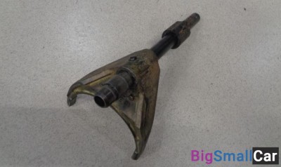 Вилка включения  5 передачи от Volvo S60 2000-2009 - купить Твердилово