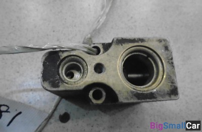 Клапан кондиционера от Renault Clio 1 1990-1998