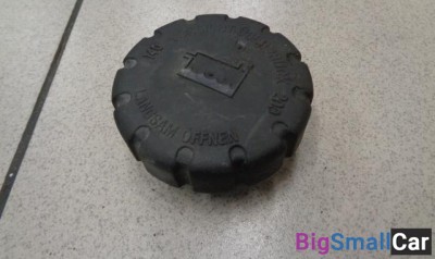 Крышка расширительного бачка от Mercedes-Benz CL-Klass W215 1999-2006