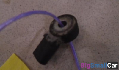 Датчик детонации от Volkswagen Jetta 5 2005-2011