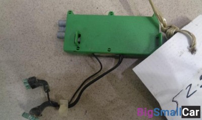 Усилитель антенны от Volvo S40 2004-2012