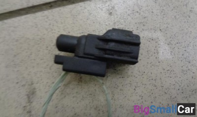 Датчик температуры наружного воздуха от Toyota Chaser  6 1996-2001