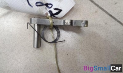 Вилка включения передач от Audi A8 D2 1994-2002 - купить Твердилово