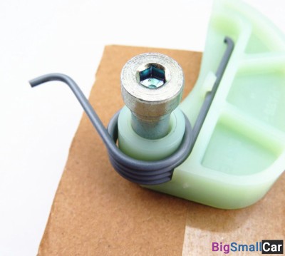 Натяжитель цепи масляного насоса, 03C109507AD