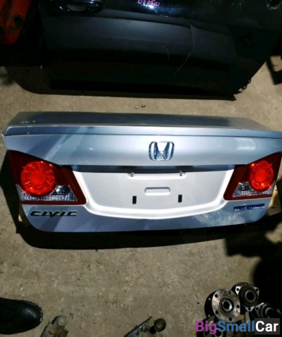 Крышка багажника honda civic 4d