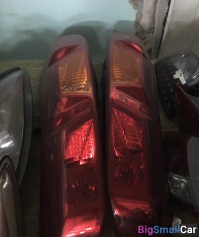 Фонарь Nissan x trail t31 оригинал