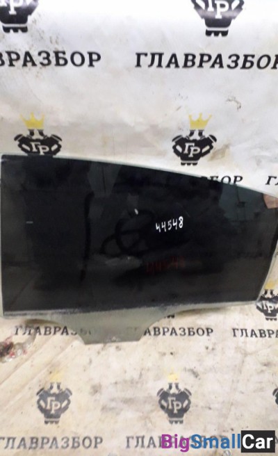 Стекло задней левой двери Passat  B5  седан 1996-2000 б/у