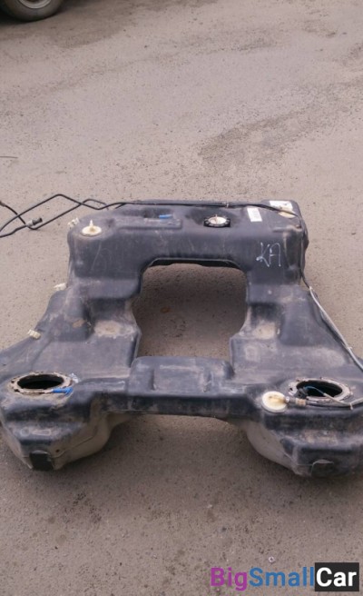 Бак топливный Audi Allroad quattro 2000-2005/A6  C5  1997-2004 б/у 4B0201021JJ/4B0201075BQ