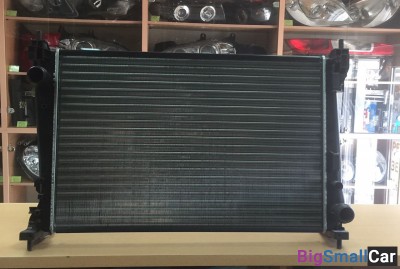 Радиатор охлаждения Фиат Добло/Пунто склад16