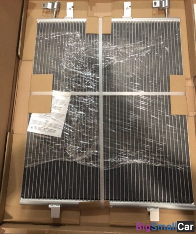 Радиатор кондиционера Vivaro / Trafic склад16