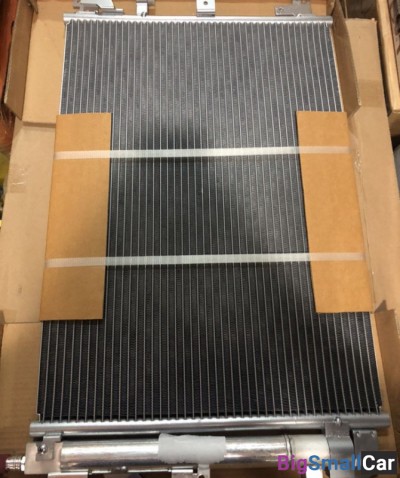 Радиатор кондиционера Volvo XC90 склад16