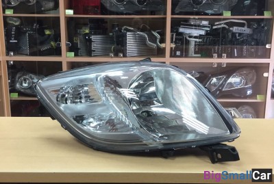 Фара Тойота Ярис 2006 склад16