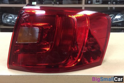 Фонарь задний VW Jetta 2011 склад16