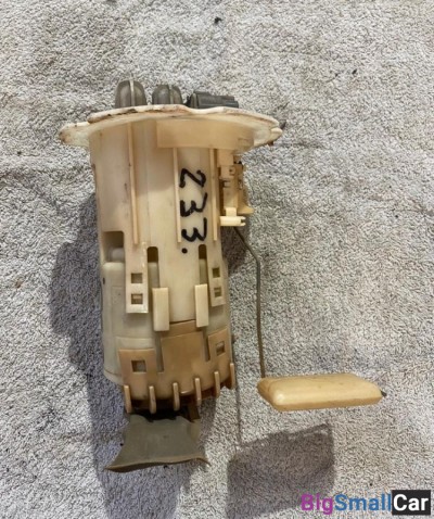 Насос топливный Nissan Sunny 16