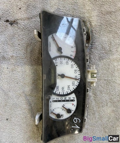 Панель приборов Toyota Corolla Allex