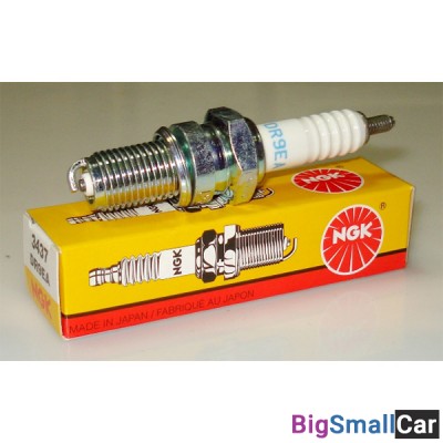 Свеча NGK DR9EA 3437