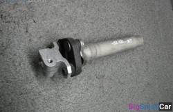 Рулевой карданчик в48 (32 Рулевое упр. и геометрия подвески) 32306862031