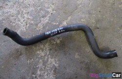 Патрубок гур - бачок м54 3.0 (32 Рулевое упр. и геометрия подвески) 32416761523