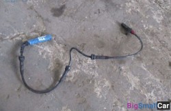 Датчик abs перед. (34 Тормозные механизмы) 34526756382