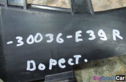 Крепление фары прав. (63 Осветительные приборы) 63128362442