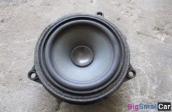 Динамик задн. лев. (65 Аудио, навигация, информ. системы) 65139264943