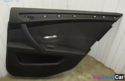 Обшивка двери задн. прав. (51 Оснащение Кузов) 51426984590