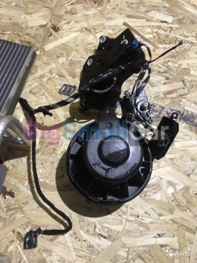Вентилятор печки Ford Focus 3