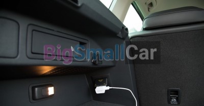 Установка электрических розеток 220V на Renault Megane - купить Твердилово